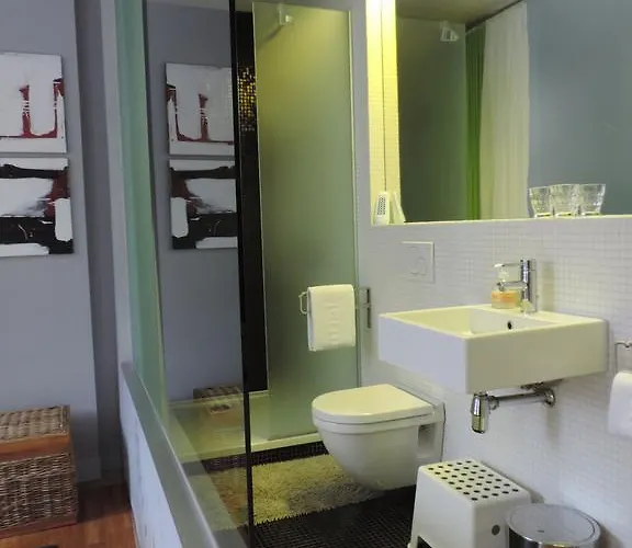 Frühstückspension At 8 Löwen