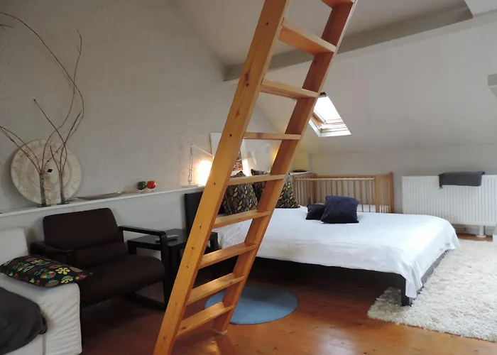 Frühstückspension At 8