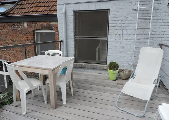 Frühstückspension At 8