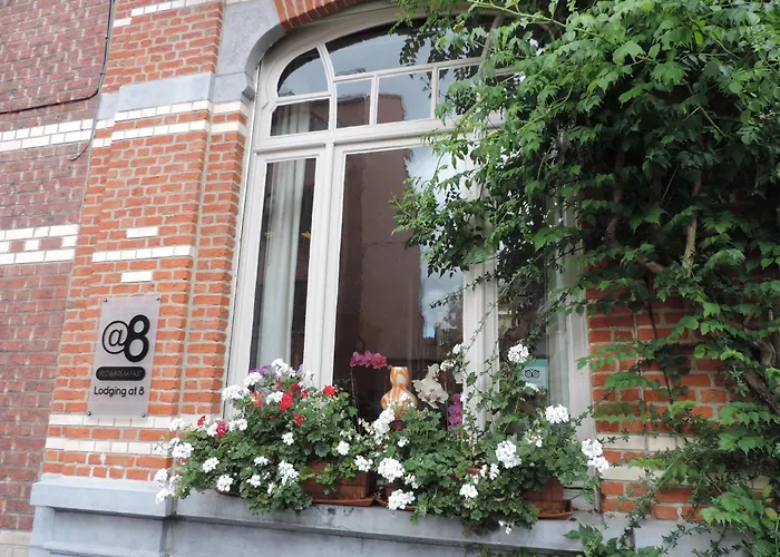 At 8 Frühstückspension 4*